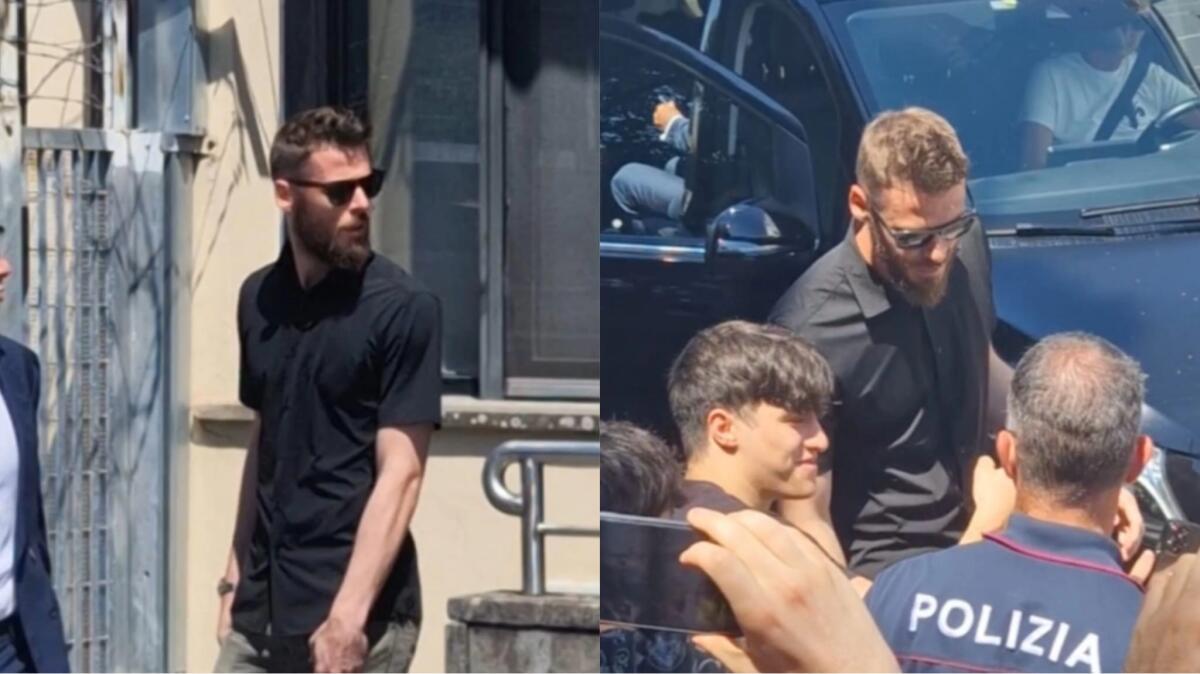 De Gea è arrivato a Firenze: tanti tifosi viola ad accoglierlo. Ora visite mediche e firma - 