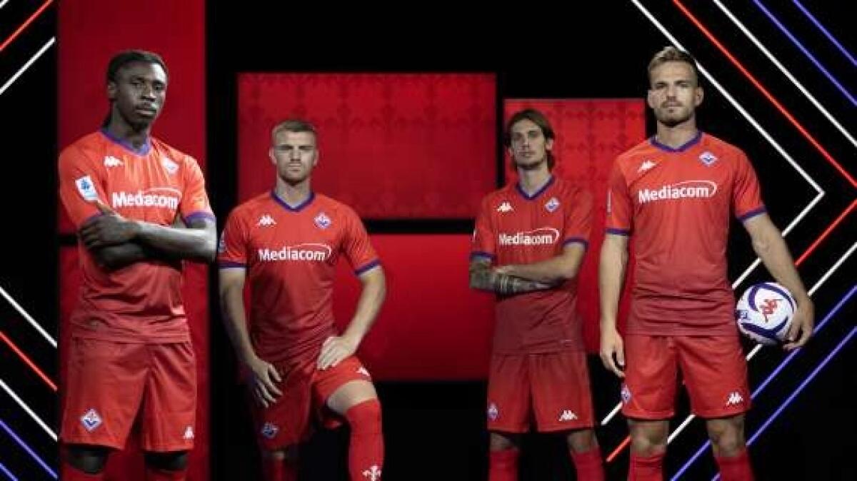 La Fiorentina si gioca la cabala, Gudmundsson e Kean in rosso come Mutu e Toni nel 2006 - 