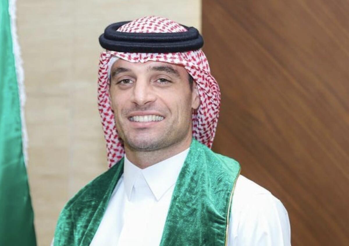Bonaventura lo sceicco: il fantasista italiano in abbigliamento saudita alla festa dell'Al Shabab - 