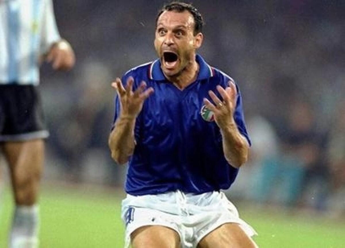 Calcio in ansia per Schillaci, si aggrava: "Nelle ultime 24 ore condizioni sensibilmente peggiorate" - 