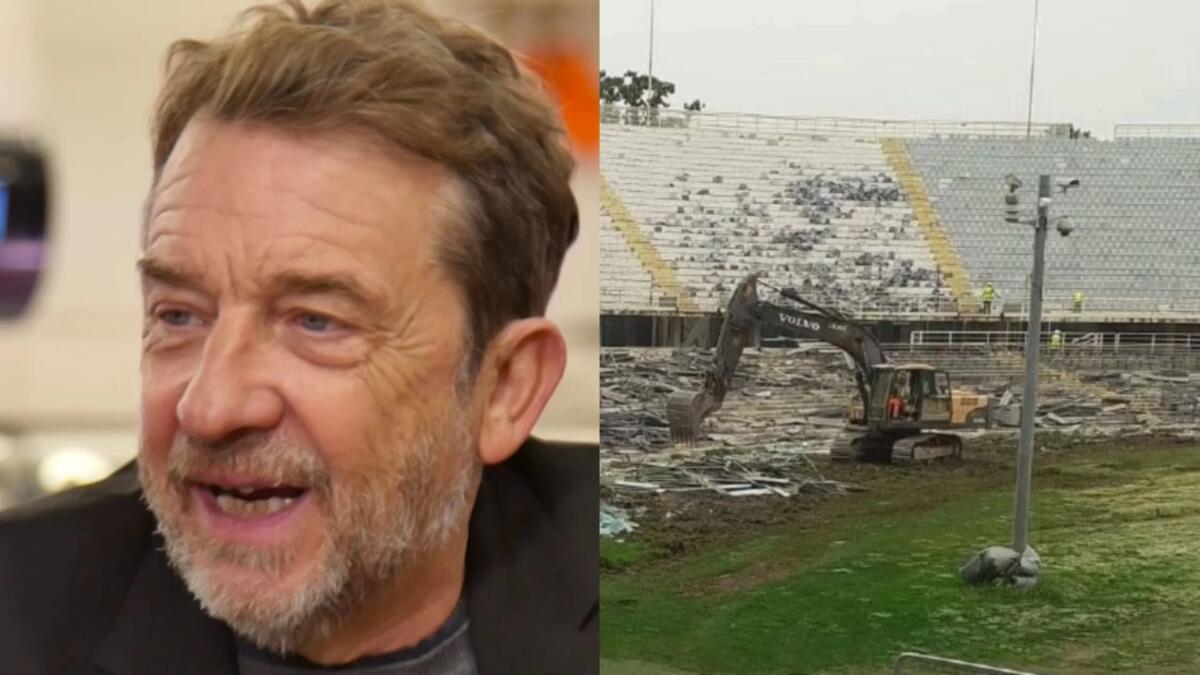 Ferrara: "Pensionati con un solo biglietto potrete vedere sia la Fiorentina che l'evoluzioni delle ruspe" - 