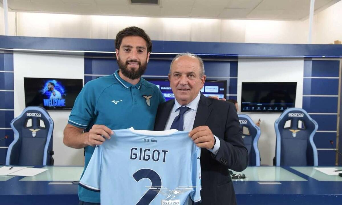 Baroni perde un pezzo della difesa contro la Fiorentina: out Gigot. Contusione alla spalla sinistra - 