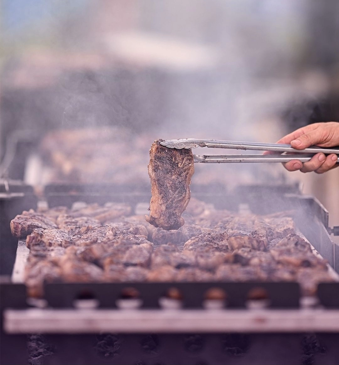 Grigliata al Viola Park, tutta la Fiorentina insieme a pranzo, c'è anche Commisso. Ecco tutte le foto