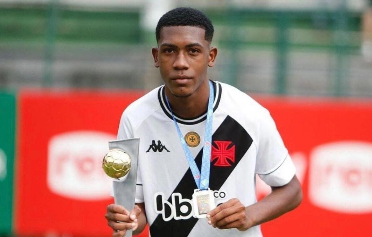 Dal Brasile: Fiorentina su Rayan, centravanti del Vasco da Gama. Ci sono anche Milan e Aston Villa - 