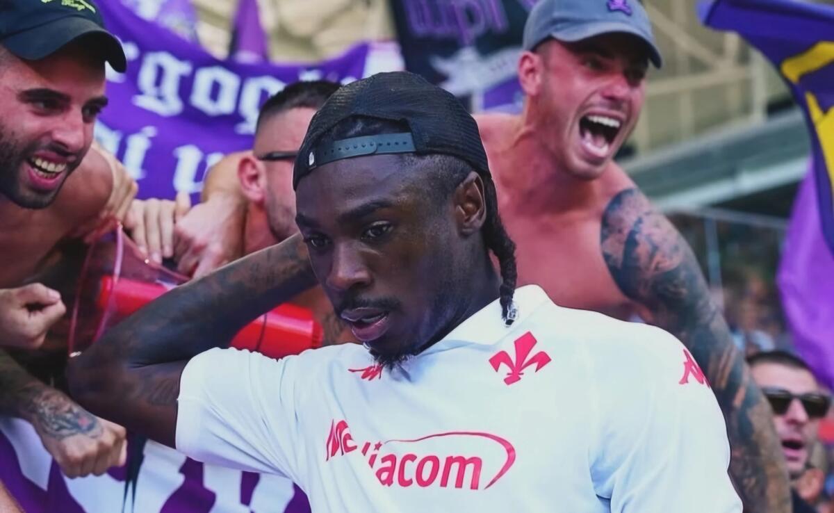 Kean: "A Firenze torno a casa con il sorriso e mi mancava da un po', la gente tiene molto alla maglia" - 