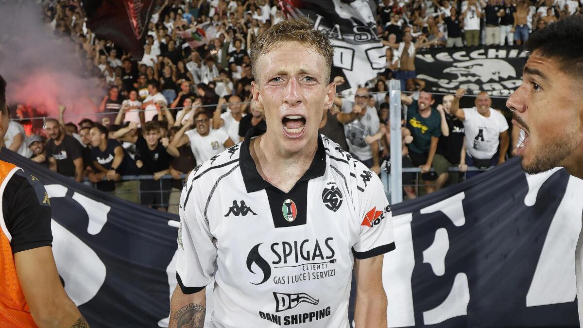 TMW: "Fiorentina interessata a Bertola dello Spezia, il 2003 interessa anche a altre squadre di Serie A" - 
