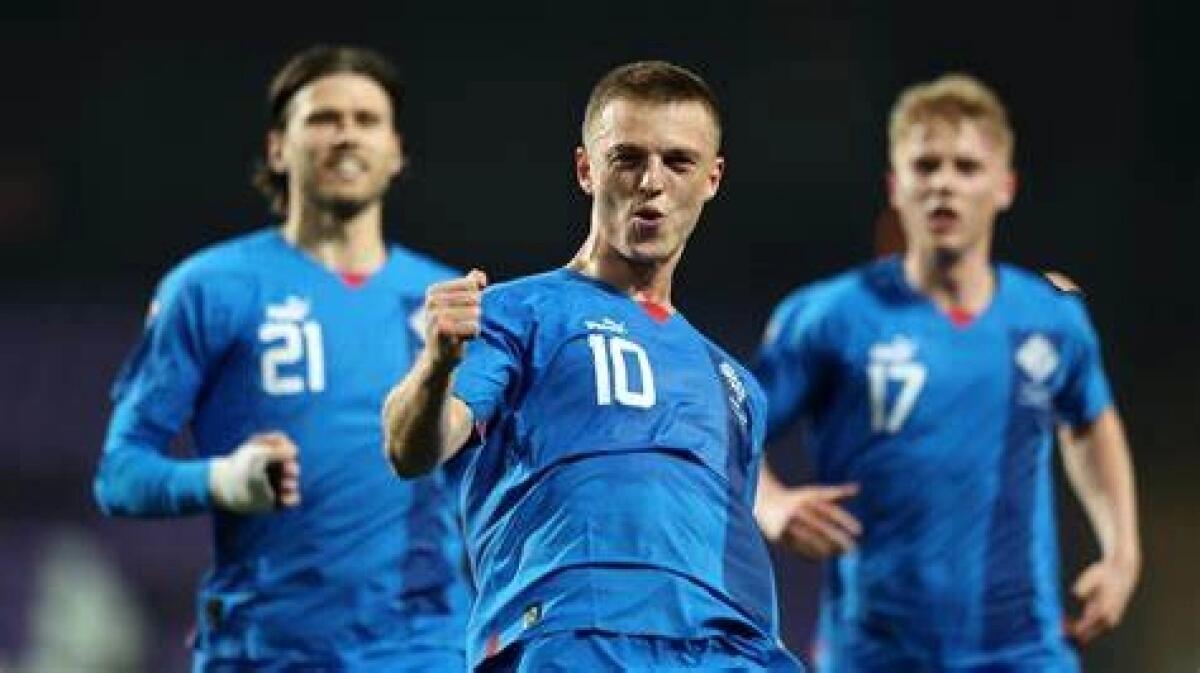 Gudmundsson ancora fuori dai convocati della nazionale islandese, sorride Palladino - 