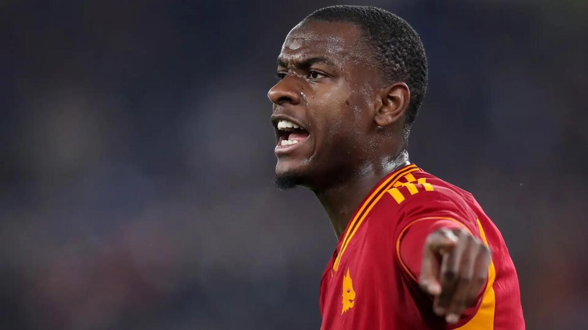 N'Dicka mette in guardia la Roma: "Occhio alla Fiorentina, ha vinto 6-0 l'ultima partita" - 