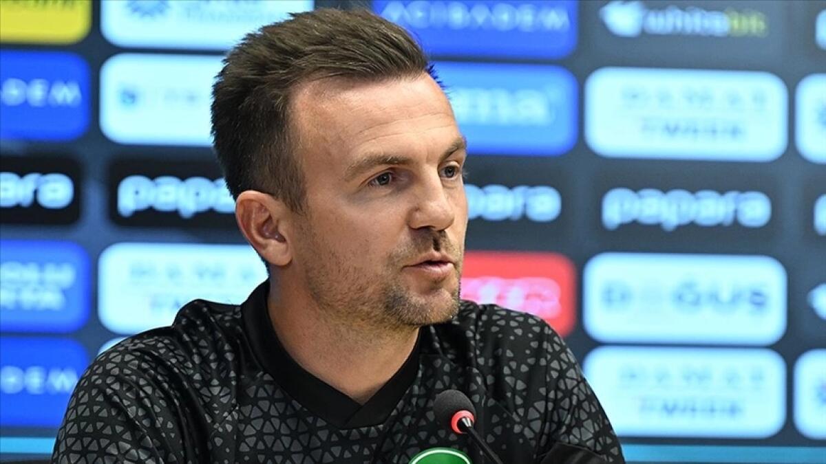 Il mister del San Gallo Maassen: "Proveremo a colpire i punti deboli della Fiorentina. Due finali in due anni non si giocano per caso" - 