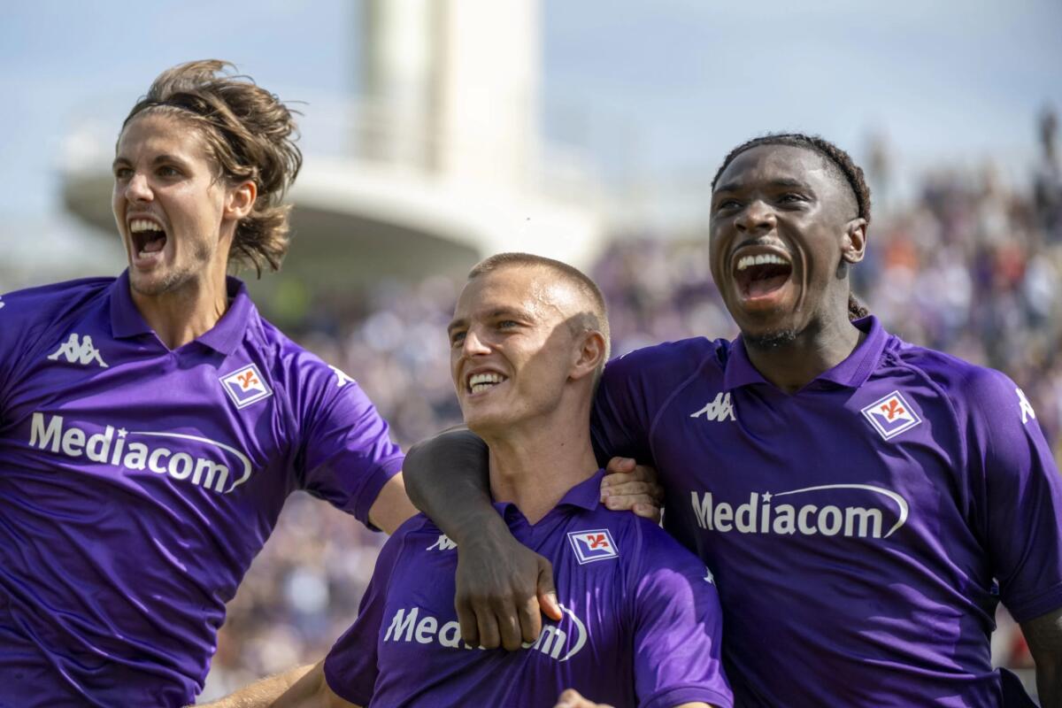 FORMAZIONE FIORENTINA: FUORI QUARTA, GIOCA COMUZZO. CENTROCAMPO CON ADLI, CATALDI E BOVE - 