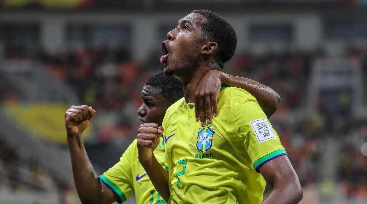 Ecco chi è Rayan Vitor, il brasiliano che vuole la Fiorentina: "Ricorda Nico e Ilicic, ha la fame di Adriano" - 