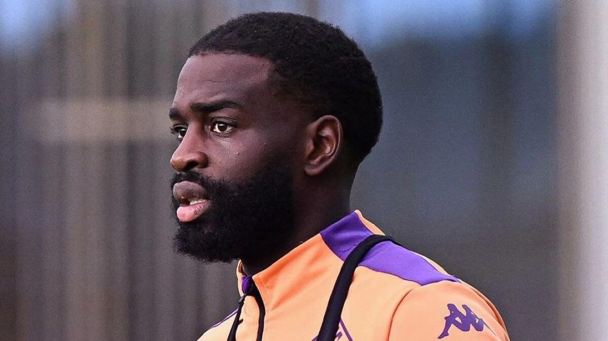 Lutto per Ikonè, è scomparso il padre Gilbert. Le condoglianze di Commisso e della Fiorentina - 