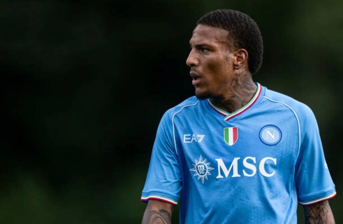 Folorunsho non va neanche in panchina per Napoli-Venezia. Sempre più vicino il suo passaggio alla Fiorentina? - 