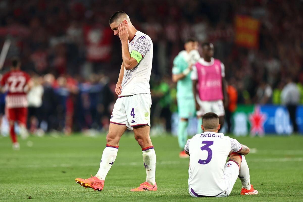 Pres.Olympiacos: "Vittoria con la Fiorentina storica, tanta gente in strada neppure per la democrazia" - 