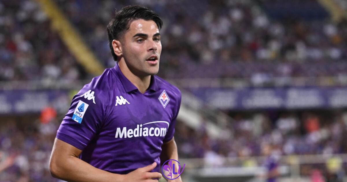 Sottil alla Fiorentina non è mai esploso per problemi fisici e caratteriali. Ieri la standing ovation - Firenze, Stadio Artemio Franchi, 25.08.2024, Fiorentina-Venezia, foto Lisa Guglielmi. Copyright Labaroviola.com