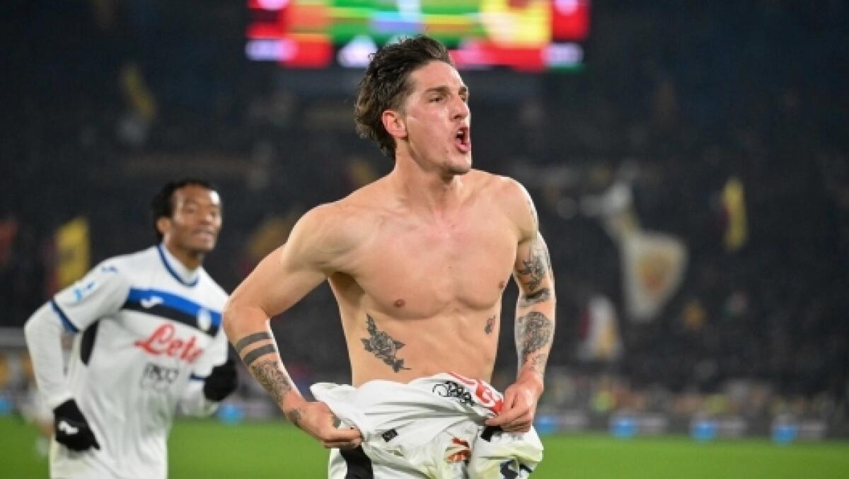I tifosi della Roma insultano e minacciano la fidanzata ed il figlio di Zaniolo dopo il goal e l'esultanza - 