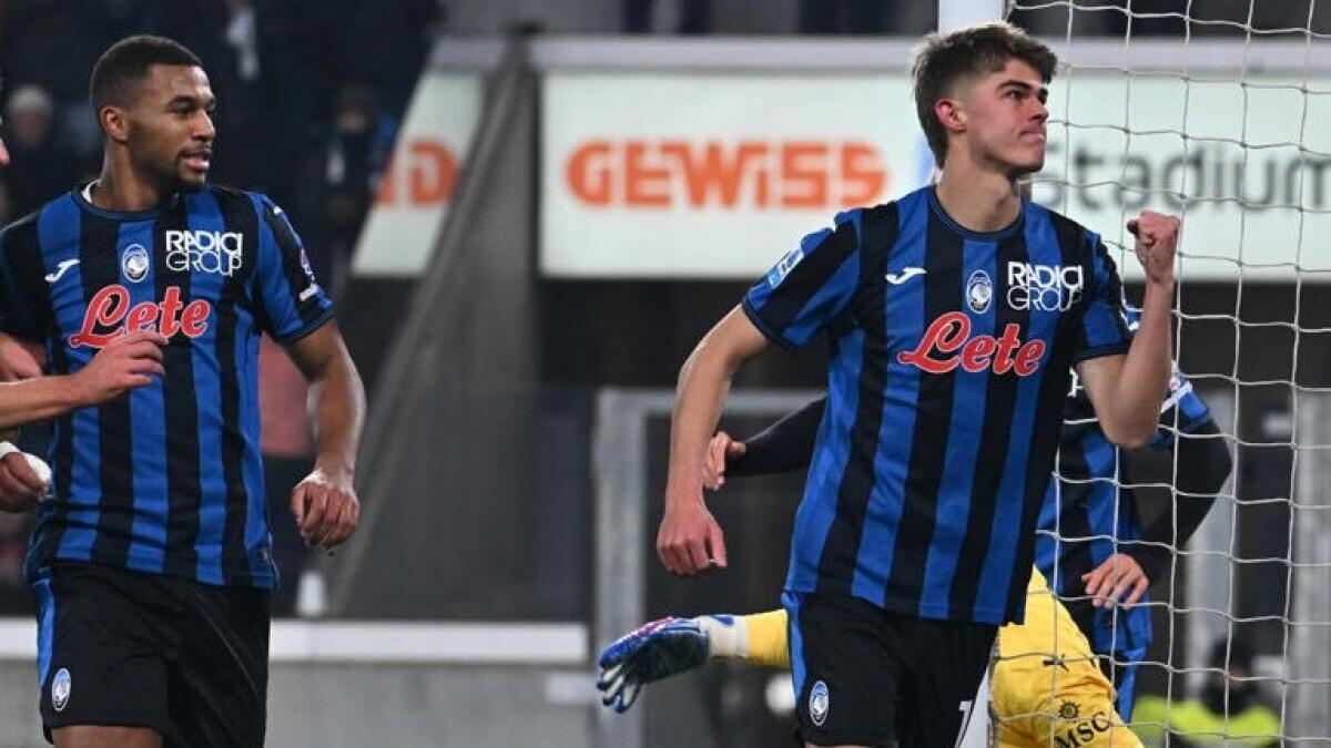 L'Atalanta affonda il Milan e sale al primo posto, Fiorentina col Cagliari per restare in scia - 