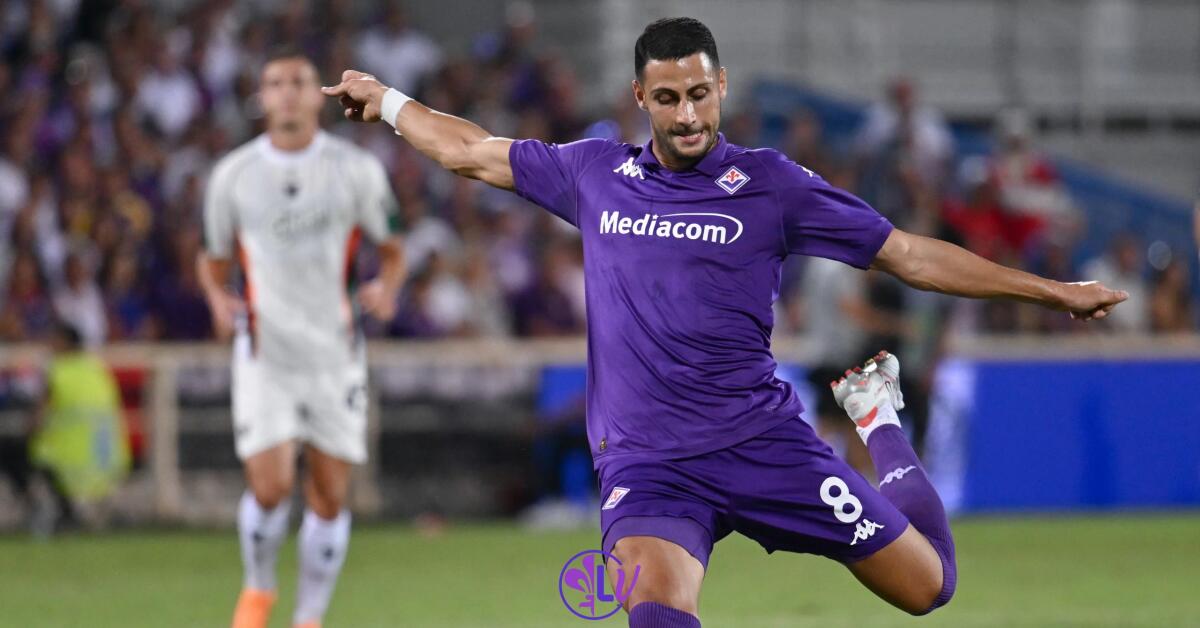 Mandragora all'intervallo: "Non ci devono essere cali di tensione. Dobbiamo chiudere la partita" - Firenze, Stadio Artemio Franchi, 25.08.2024, Fiorentina-Venezia, foto Lisa Guglielmi. Copyright Labaroviola.com