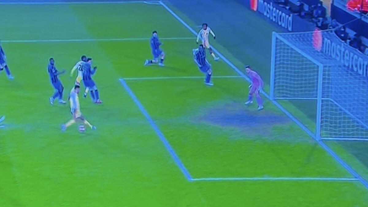 La Gazzetta dello Sport: "Gonzalez da 4, fa il falso nove ma si mangia un gol incredibile" - 