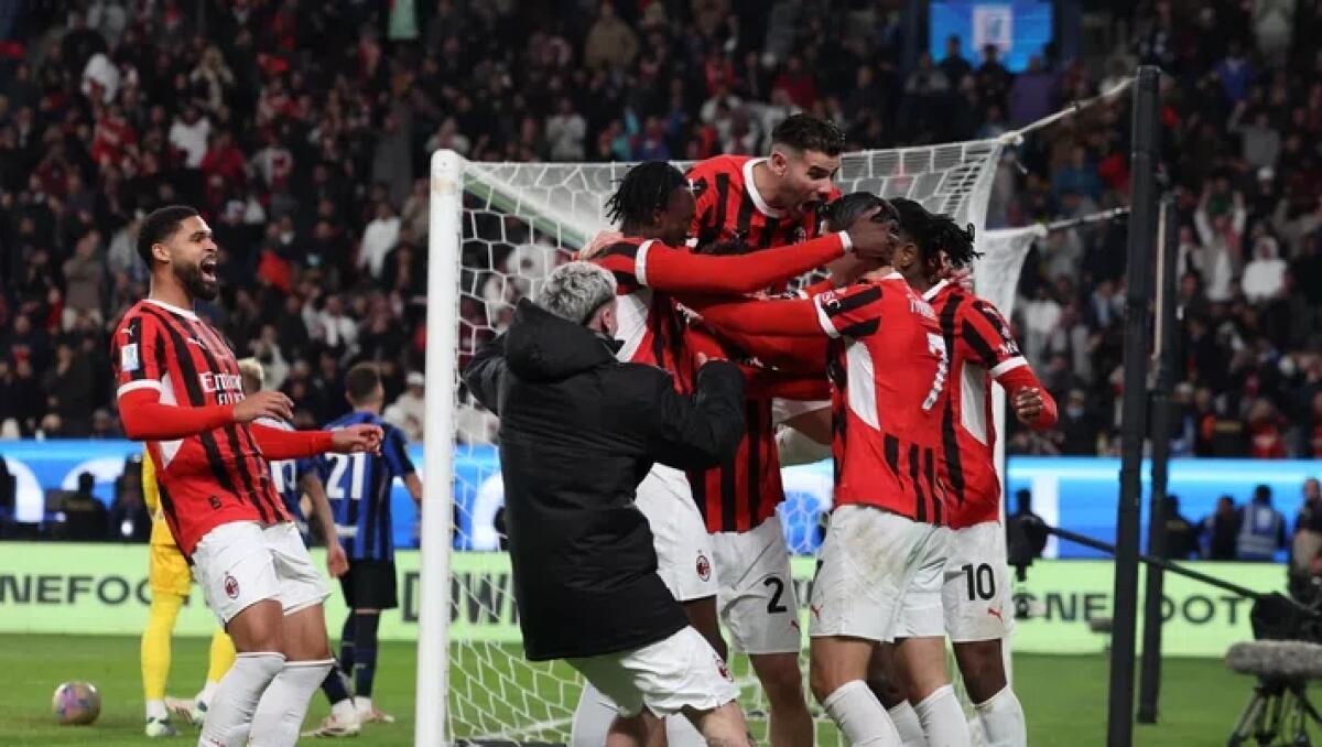 Supercoppa Italiana: Leao entra e ribalta l'Inter, il Milan rimonta due gol ed alza il trofeo - 