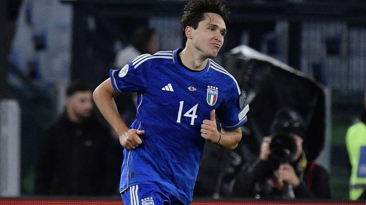 TMW: "La Fiorentina sta cercando di capire se ci sono i margini per riprendere Chiesa, non sono voci" - 