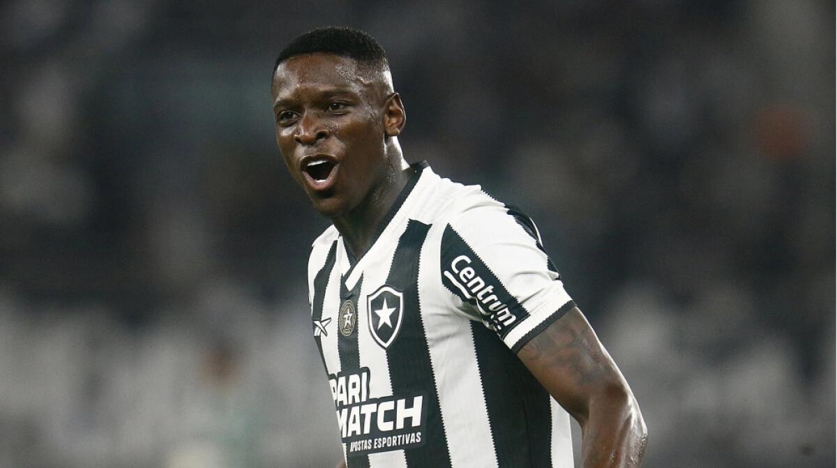 Corriere dello Sport: “Luiz Henrique-Fiorentina, fase di stallo? Serve prima incassare, il Botafogo chiede 30 milioni” - 