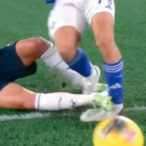 Lazio nervosa graziata dall'arbitro, Cutrone rovina la festa dei 125 anni e la Fiorentina resta in scia