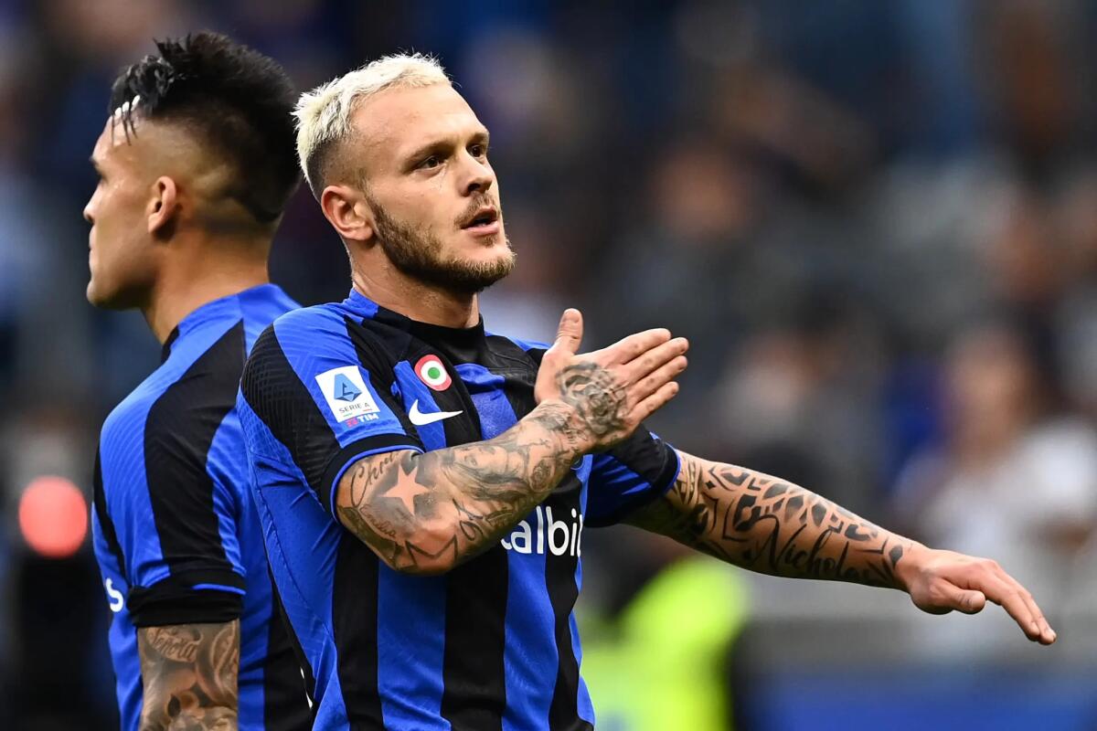 Dimarco non ce la fa: l'esterno non va nemmeno in panchina stasera per i nerazzurri - 