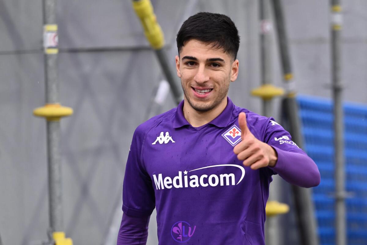 Parisi: "Da piccolo piangevo quando perdevo, le altre squadre ci temono perché siamo forti" - Firenze, Stadio Artemio Franchi, 08.12.2024, Fiorentina-Cagliari, foto Lisa Guglielmi. Copyright Labaroviola.com