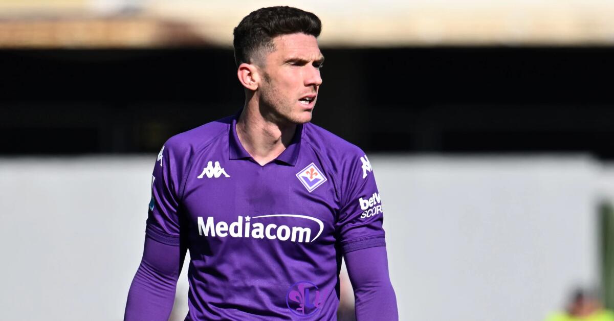 Gosens: "Alla Fiorentina mi sono sentito subito a casa, provo a ripagare l'affetto che ricevo" - Firenze, Stadio Artemio Franchi, 16.02.2025, Fiorentina-Como, foto Lisa Guglielmi. Copyright Labaroviola.com