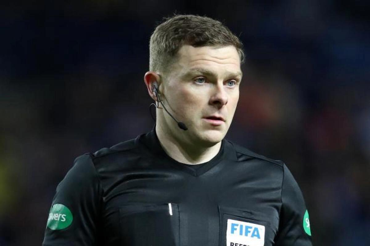Sarà Beaton l'arbitro di Fiorentina-Panathinaikos, finì sotto scorta per aver arbitrato male Celtic-Rangers - 