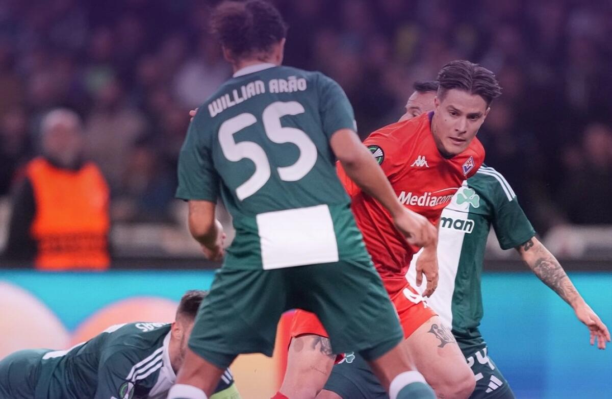 Cade ancora la Fiorentina ad Atene, il Panathinaikos vince 3-2 decide il match Tetê - 