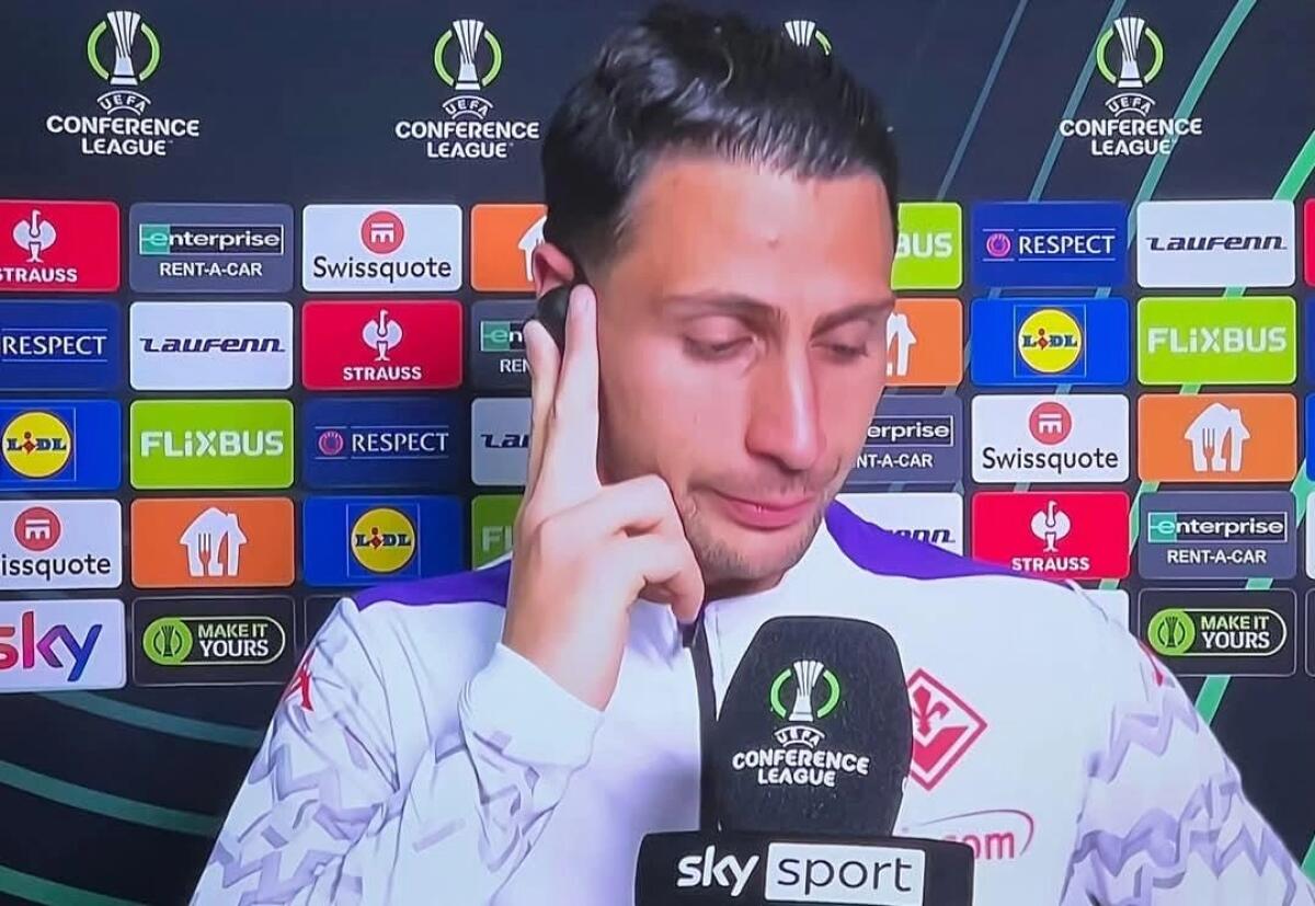 Mandragora si emoziona e piange in diretta su Sky: "Mi sono sempre fatto male nei momenti migliori" - 