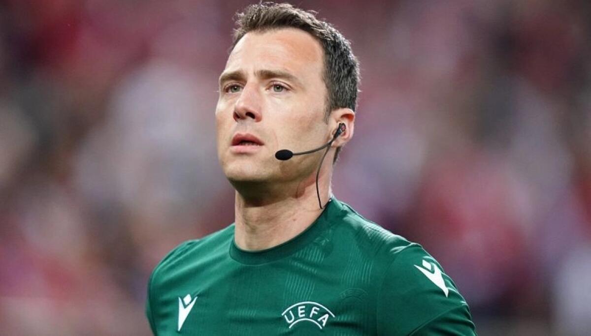 Sarà il tedesco Zwayer l'arbitro di Celje-Fiorentina. Ha arbitrato una semifinale dell'ultimo europeo - 