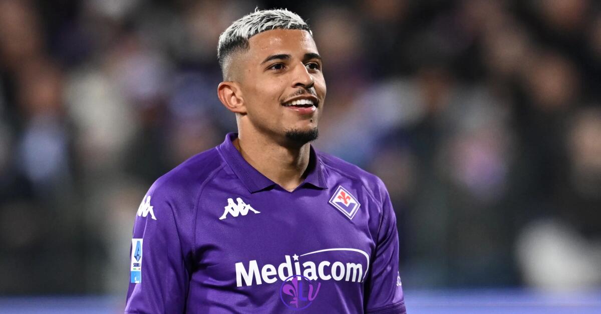 Dodò stanco di aspettare la Fiorentina per il rinnovo. Adesso ascolterà le altre offerte, addio possibile - Firenze, Stadio Artemio Franchi, 01.12.2024, Fiorentina-Inter, foto Lisa Guglielmi. Copyright Labaroviola.com