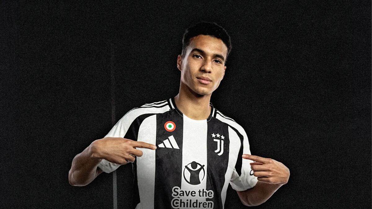 Da Torino: "Anche la Fiorentina tra i club interessati ad Alberto Costa, la Juve non vuole venderlo" - 