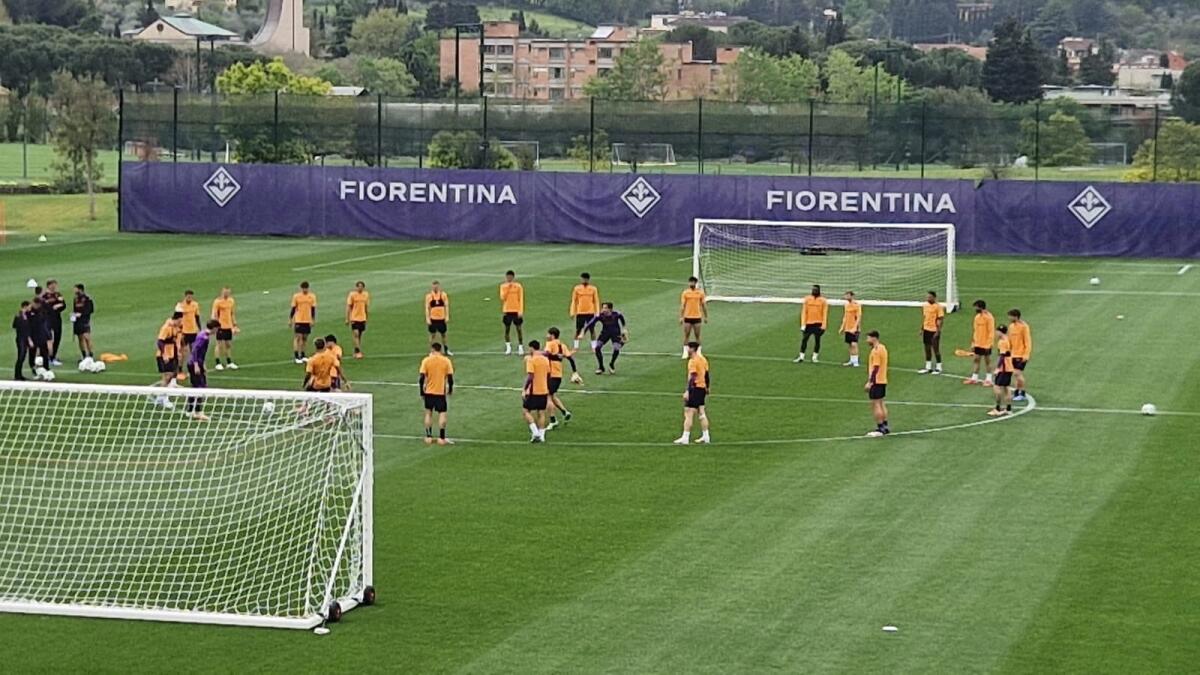 Rifinitura Fiorentina: Gosens è recuperato e si allena in gruppo, Colpani ancora assente per infortunio - 