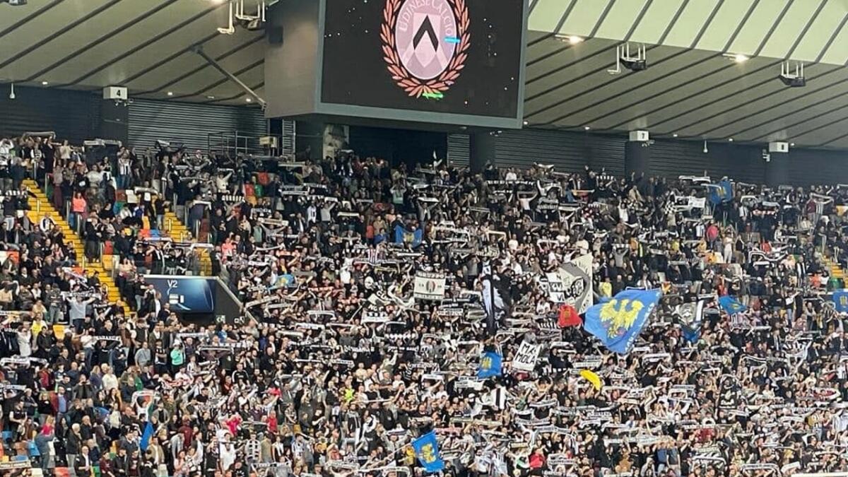 La curva dell'Udinese: "Chiudiamo in bellezza!". Domenica sarà tutto tranne che una passeggiata - 