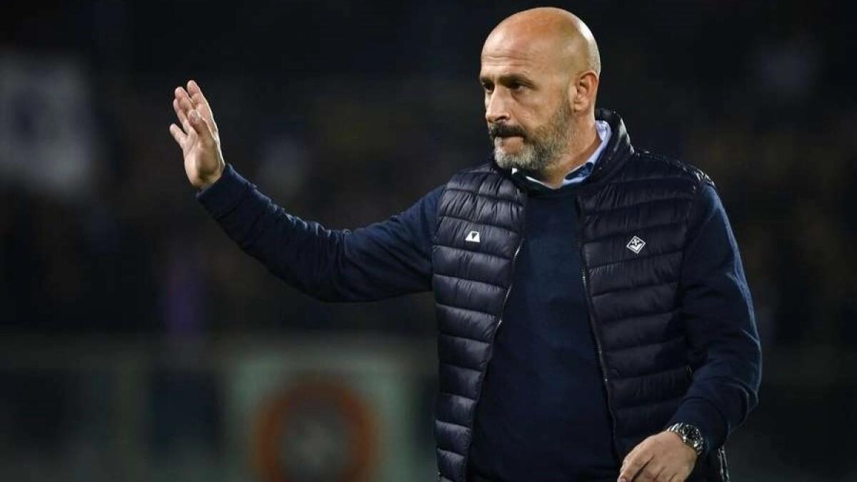 Firenze applaude Italiano al suo ingresso allo stadio Franchi. Tanti tifosi in piedi per l'ex tecnico viola - 
