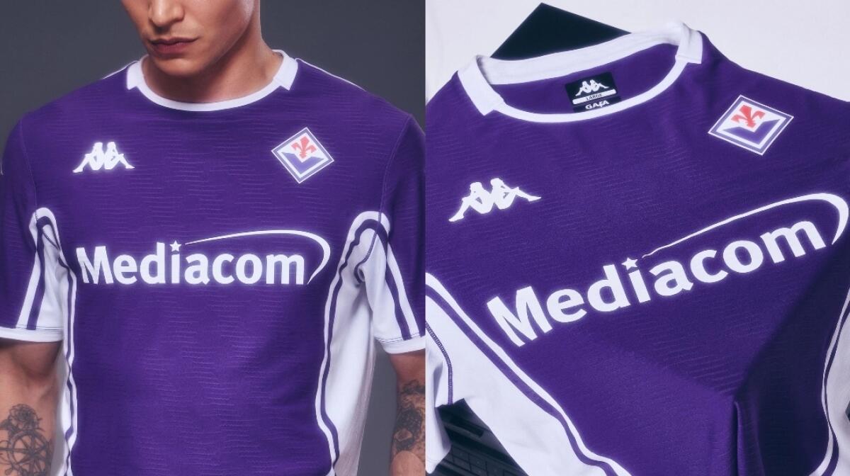 La nuova maglia della Fiorentina per la stagione 2025/2026. Esordio domani contro il Bologna - 