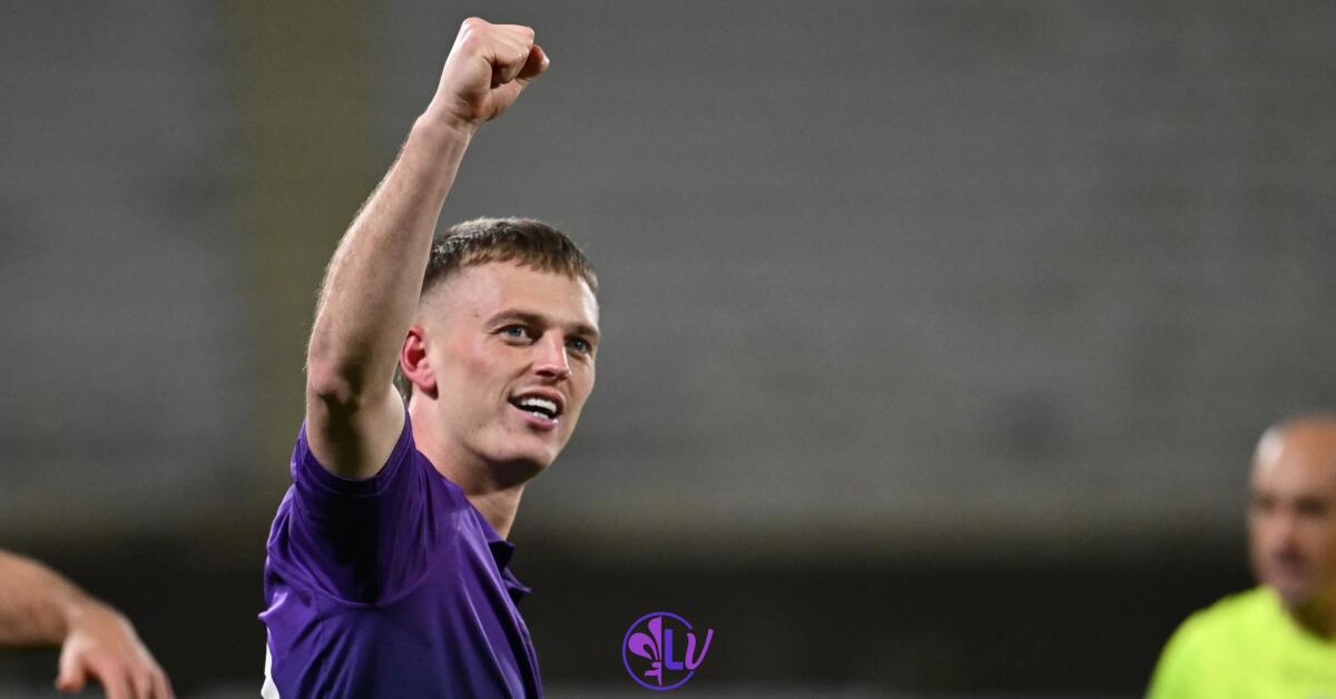 Gudmundsson adesso ci servi: facci innamorare e realizza i nostri sogni. Il futuro passa anche da te - Firenze, Stadio Artemio Franchi, 16.03.2025, Fiorentina-Juventus, foto Lisa Guglielmi. Copyright Labaroviola.com