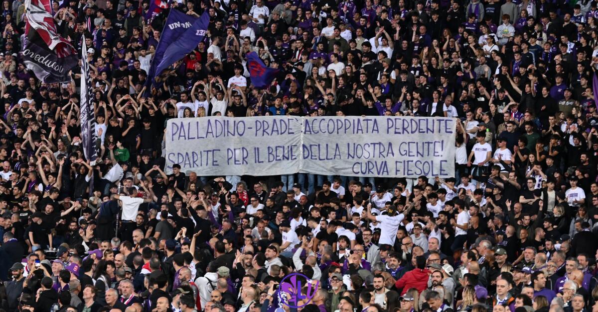La Curva Fiesole scrive: "Palladino-Pradè accoppiata perdente sparite per il bene della nostra gente" - 
