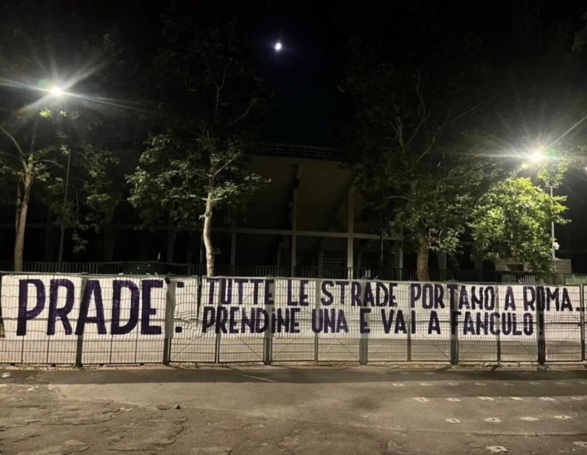 La Fiesole scrive: "Pradè, tutte le strade portano a Roma. Prendine una e vai a fan****" - 