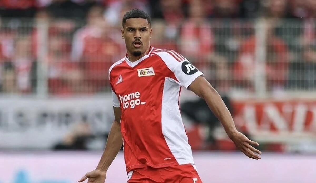 Dalla Germania: "Fiorentina interessata al difensore centrale dell'Union Berlino Doekhi" - 