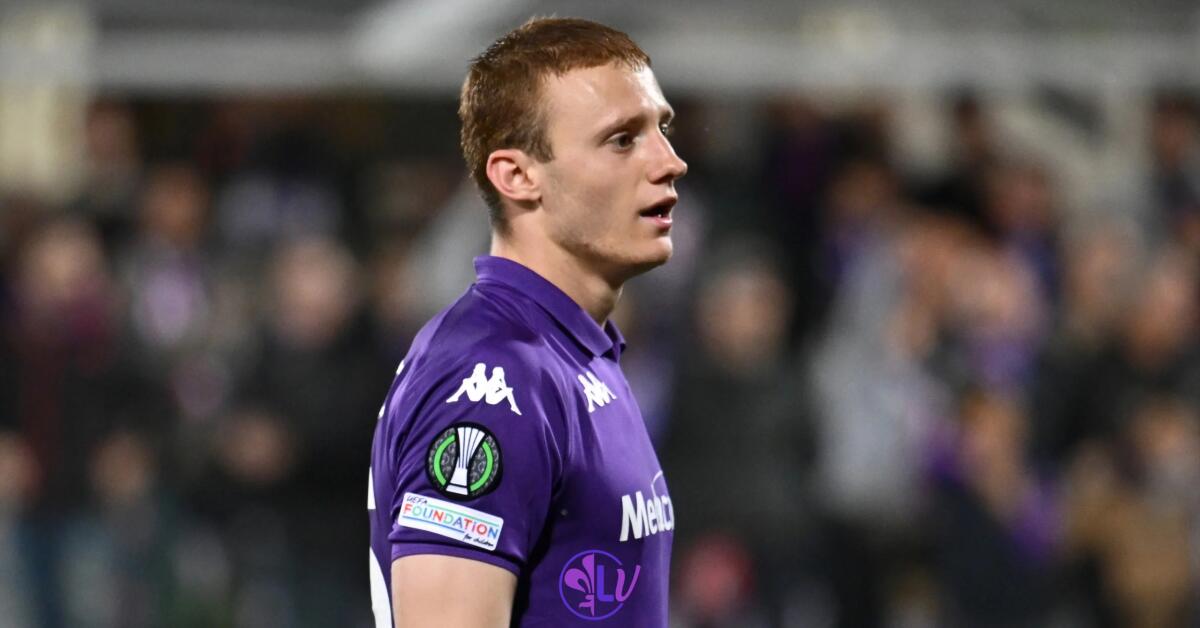 Corriere Fiorentino svela: “Piccolo intervento chirurgico per Comuzzo, per questo niente Nazionale” - Firenze, Stadio Artemio Franchi, 08.05.2025, Fiorentina-Betis, foto Lisa Guglielmi. Copyright Labaroviola.com