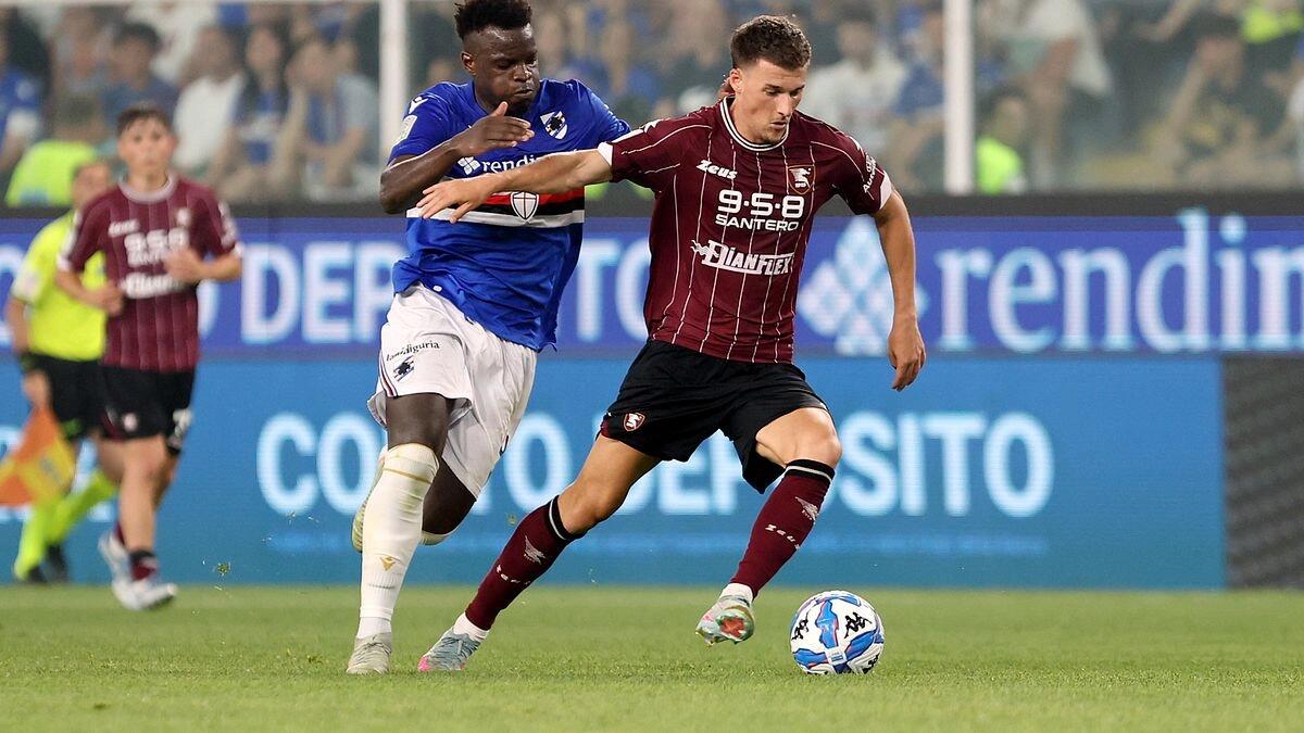 Salernitana: 16 tesserati all'ospedale per intossicazione alimentare dopo il play-out con la Sampdoria - 