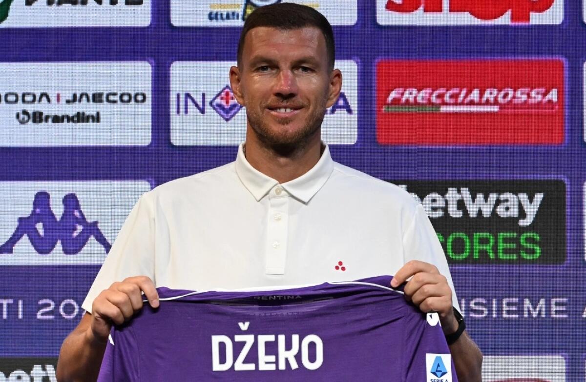 Dzeko in coppia con Kean nel 3-4-1-2 di Pioli. Sarà questo il modulo della Fiorentina? - Dzeko (Fonte Foto: ACF Fiorentina)