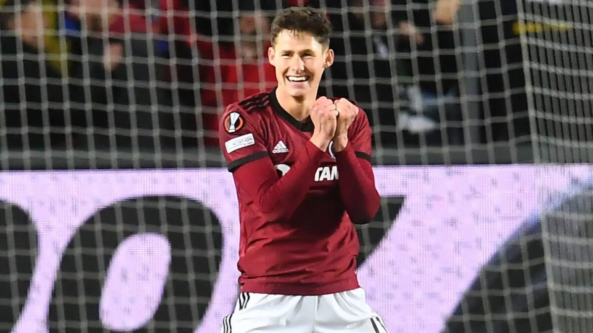 Beukema al Napoli, il Bologna lo sostituisce con Vitik dello Sparta Praga. Operazione da 15 milioni - 