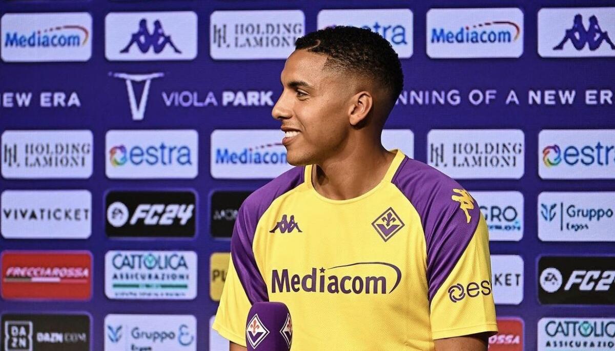 Sorpresa al Viola Park: Sabiri reintegrato nel gruppo squadra per l'allenamento odierno pomeridiano - Foto: Instagram Sabiri