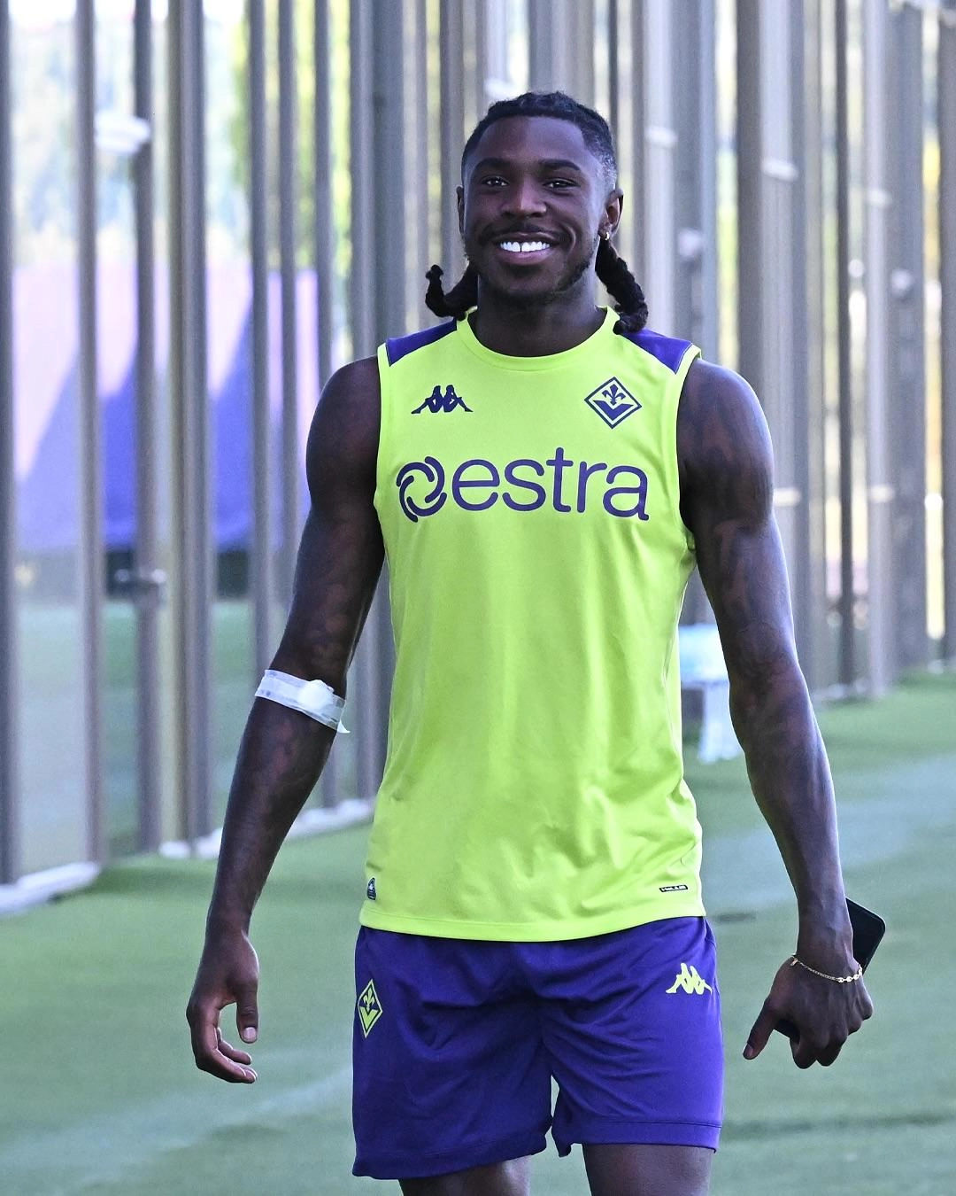 Le prime immagini della Fiorentina dal Viola Park: Dzeko sorride, Kean abbraccia Ferrari, Gud con Pioli